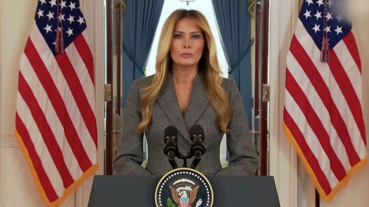 Мелания Трамп опровергла информацию о своих связях с Эпштейном