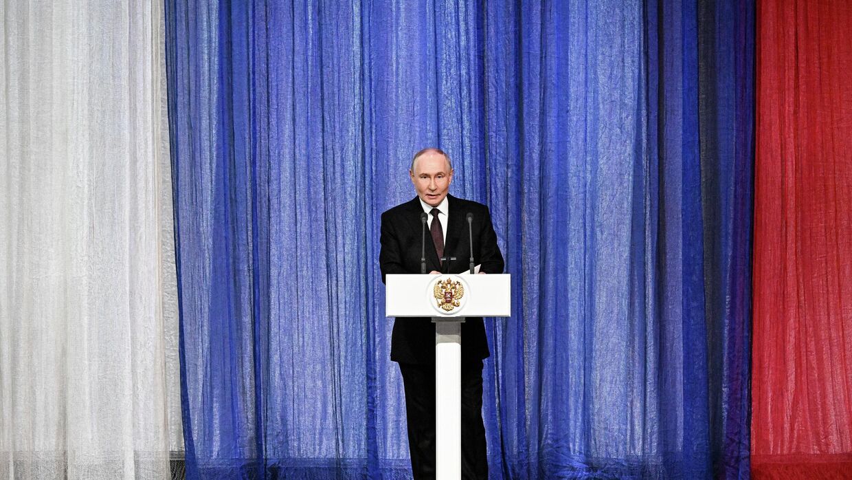 Торжественный вечер в Кремлевском дворце к 10-летию Росгвардии