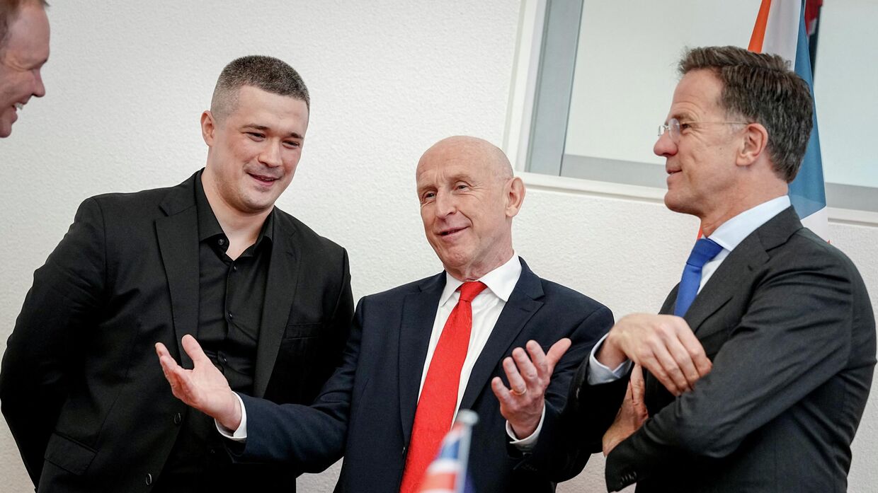 Министр обороны Украины Михаил Федоров, министр обороны Великобритании Джон Хили и генеральный секретарь НАТО Марк Рютте в Берлине, Германия, 15 апреля 2026 года