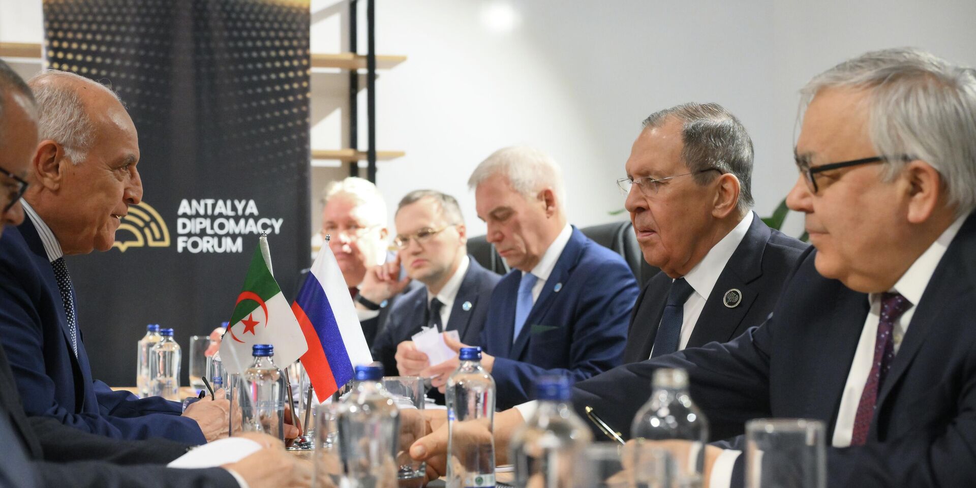 Анталийский дипломатический форум - ИноСМИ, 1920, 22.04.2026