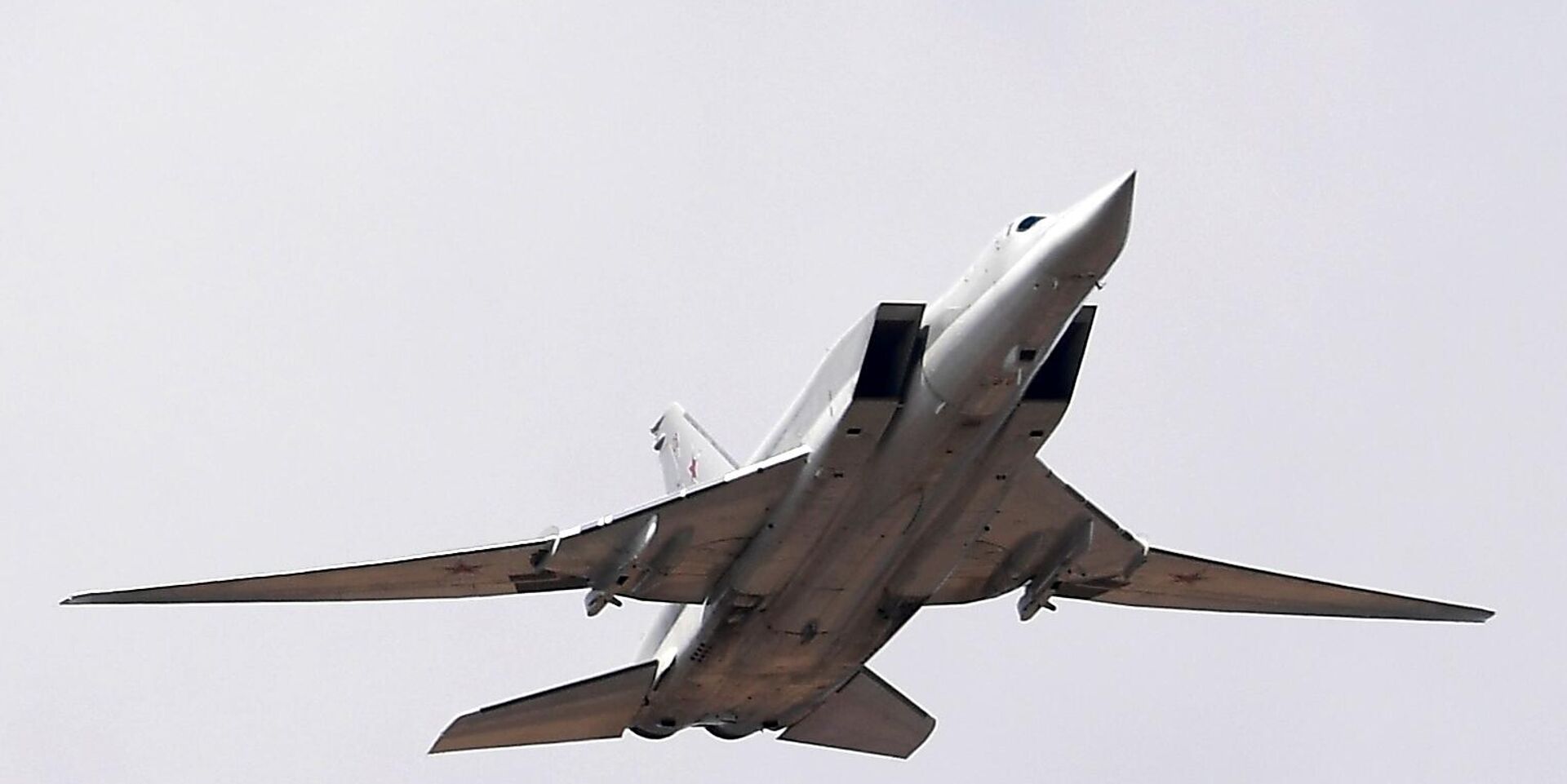 Дальний ракетоносец-бомбардировщик Ту-22М3 - ИноСМИ, 1920, 22.04.2026