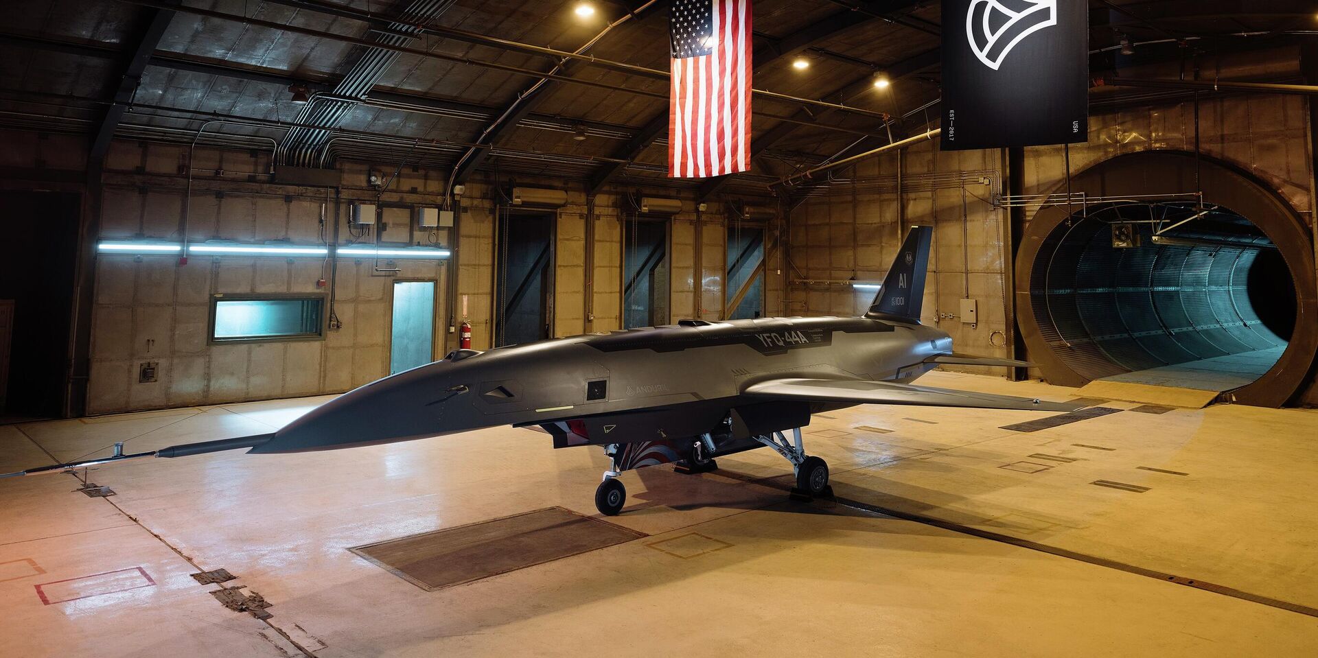 Инновационный истребитель-беспилотник YFQ-44A, разработанный компанией Anduril - ИноСМИ, 1920, 22.04.2026