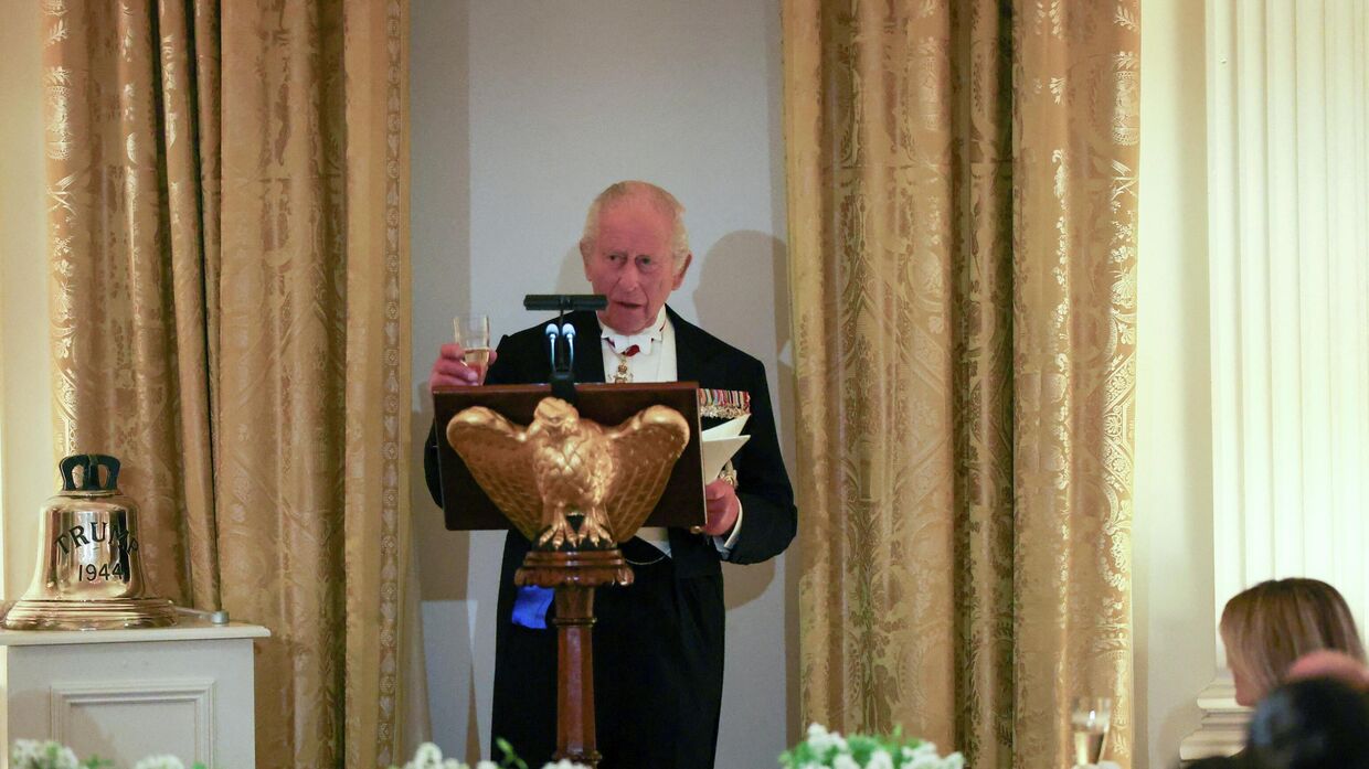 Тонкий английский юмор: Карл III не удержался и подшутил над Трампом 