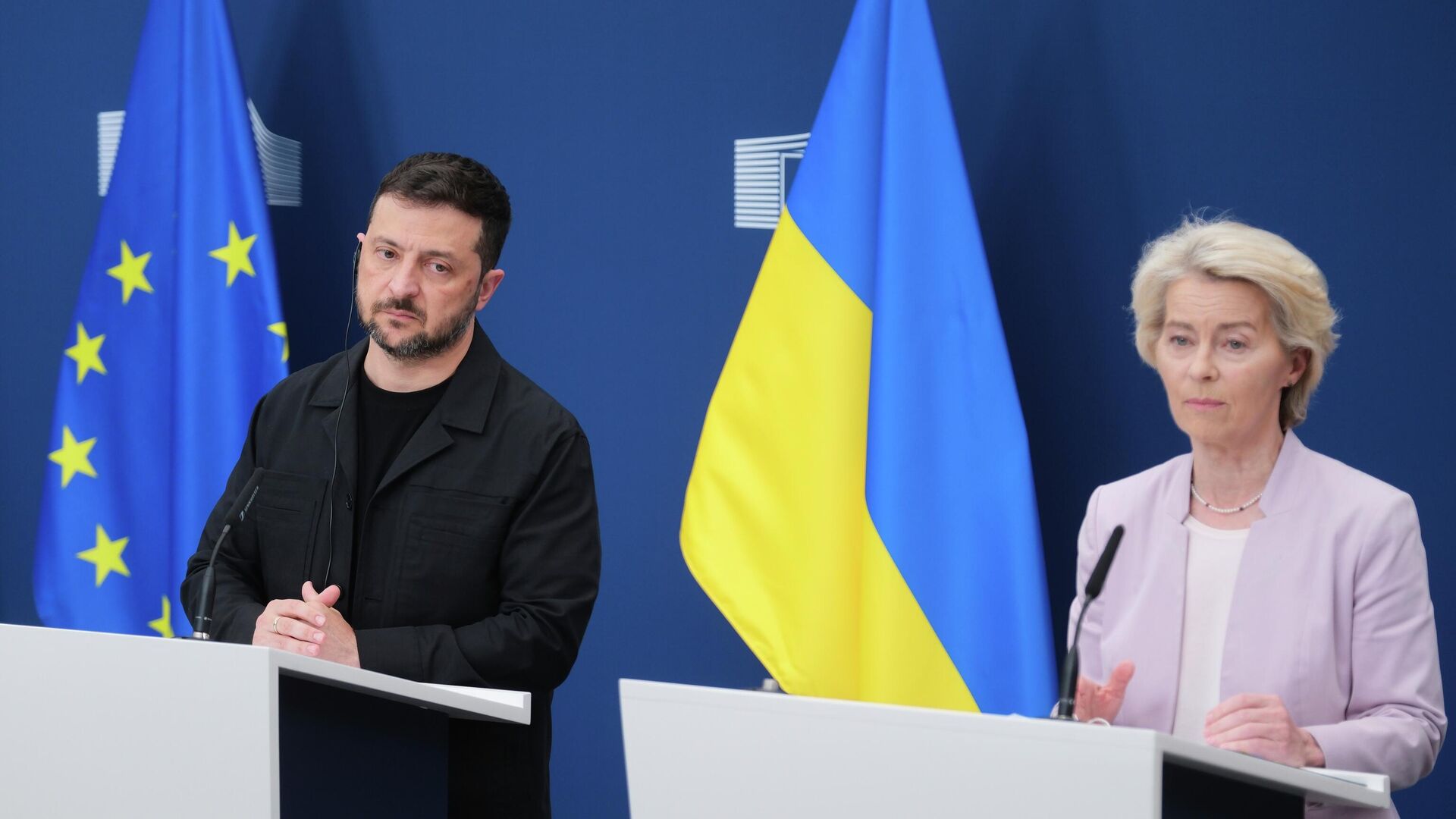 Президент Европейской комиссии Урсула фон дер Ляйен и Владимир Зеленский - ИноСМИ, 1920, 04.05.2026
