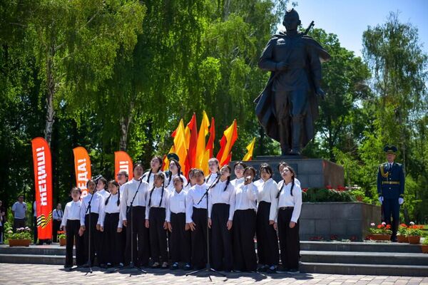 В Бишкеке прошла международная акция Огонь памяти