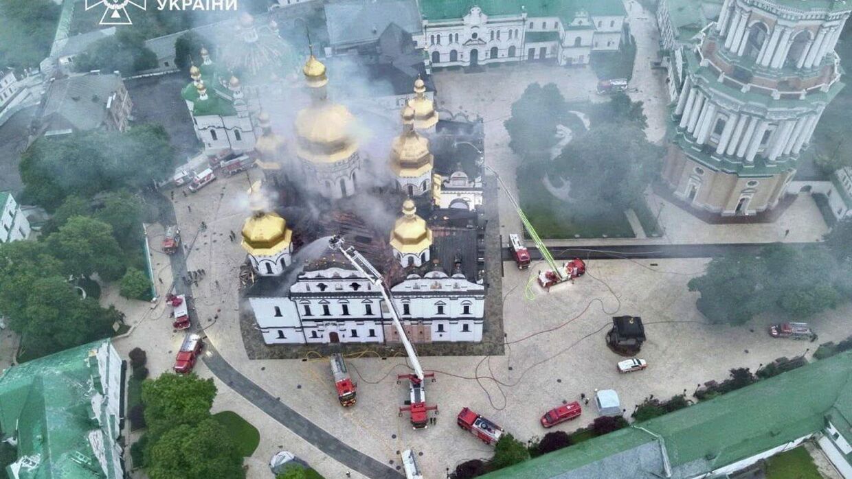 Пожар в Успенском соборе Киево-Печерской лавры, 15 июня 2026 года