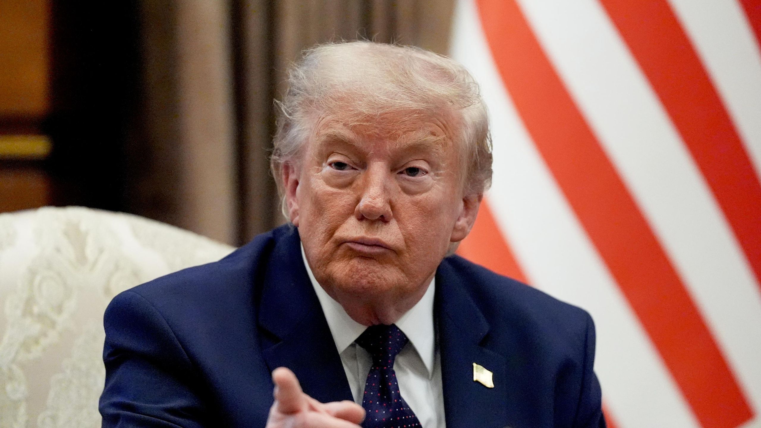 Трудно быть лидером, когда тебя не уважают. Трамп не делает Америку великой