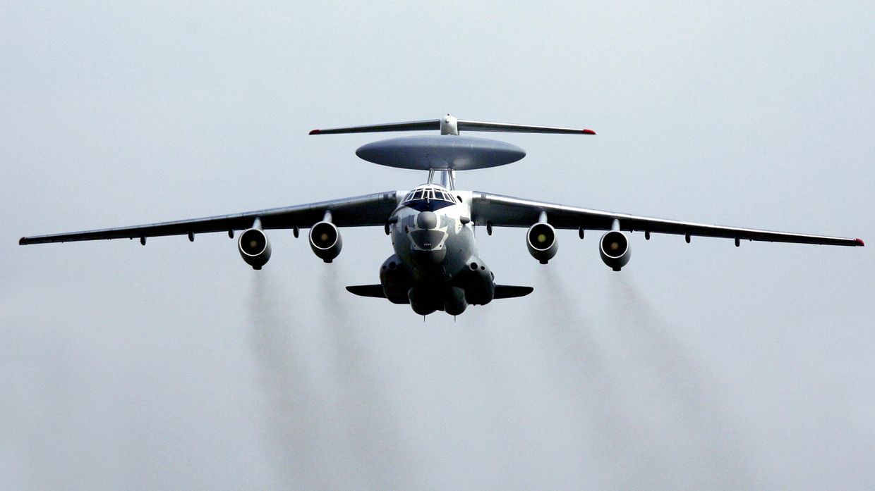 Самолет А-50 дальнего радиолокационного обнаружения и управления