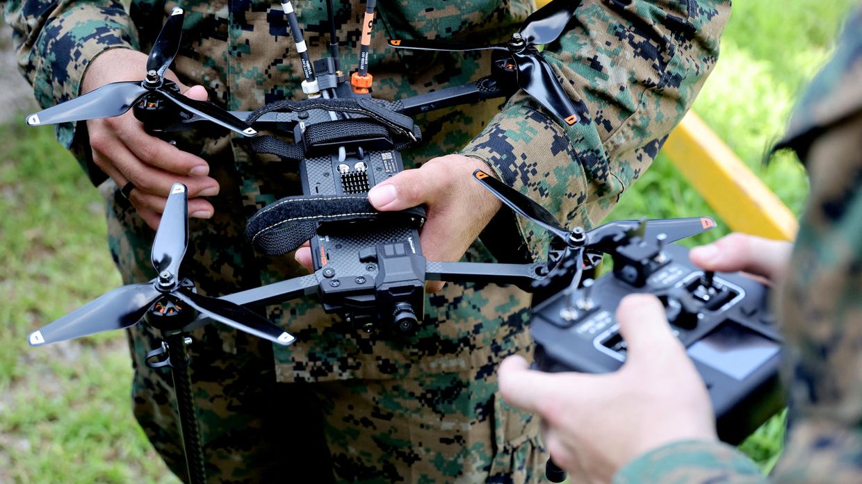 Беспилотник Neros Archer для Корпуса морской пехоты США во время демонстрации его боевых возможностей в Почхоне, Южная Корея, 5 августа 2026 года.