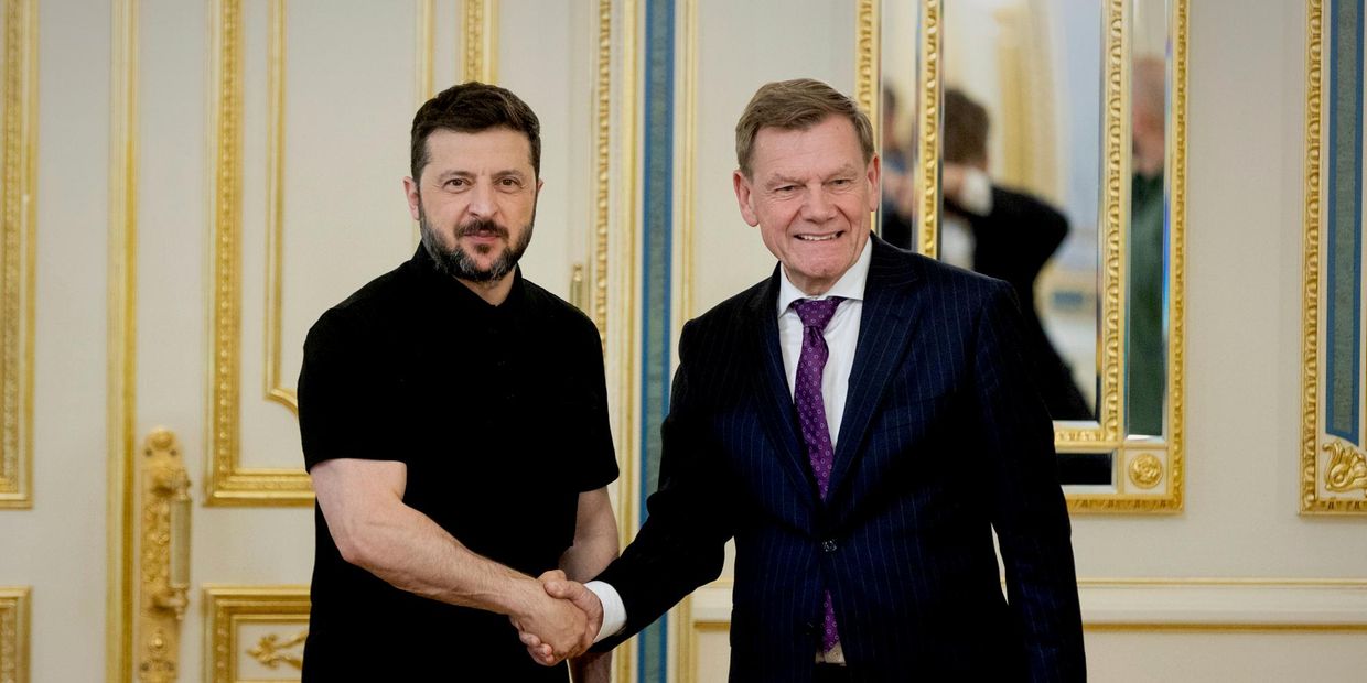 Владимир Зеленский и министр иностранных дел Германии Йоханн Вадефуль в Киеве, Украина, 30 июня 2025 года