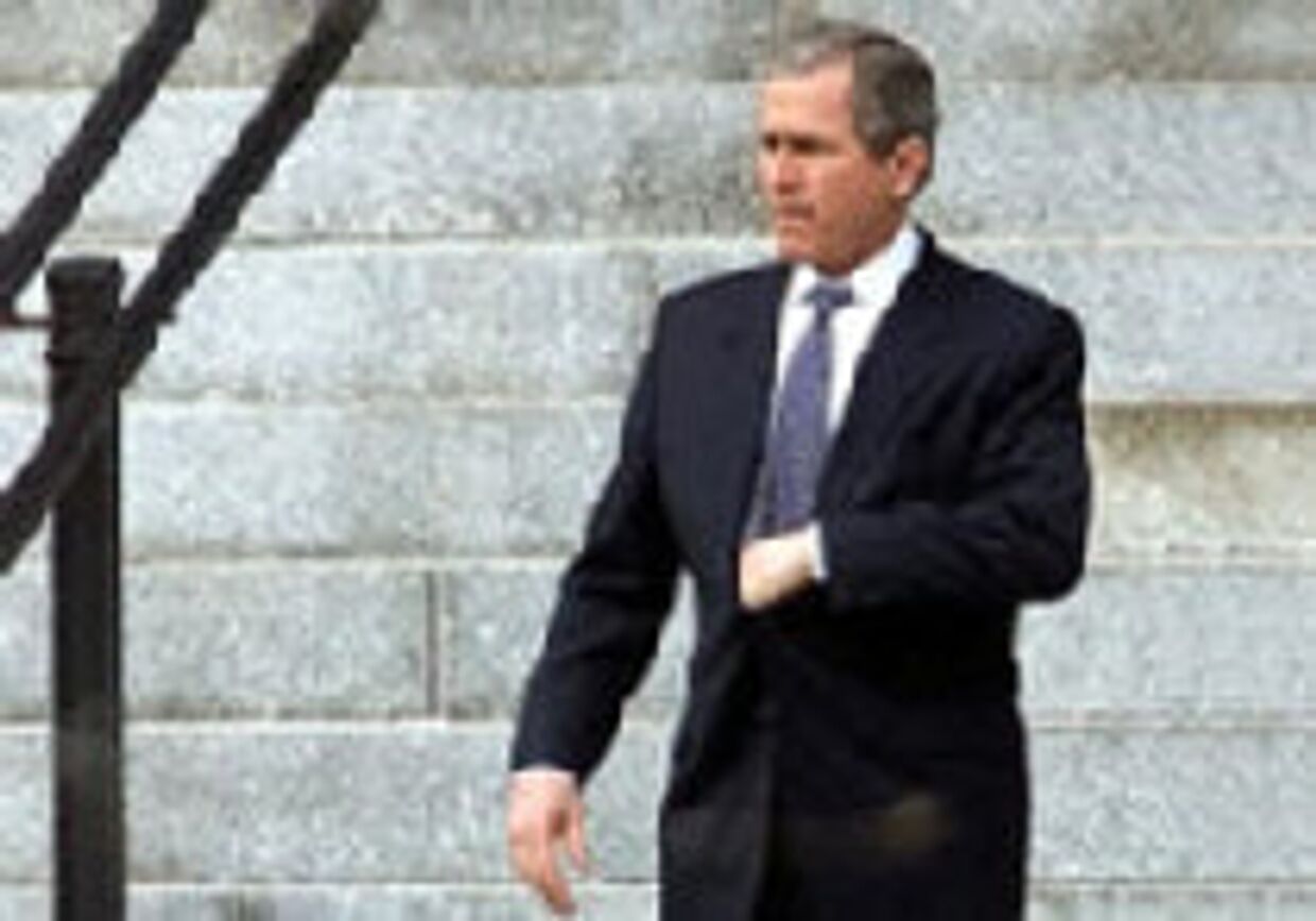 Буш перестает заниматься морализаторством во внешней политике и поворачивается в сторону прагматизма picture