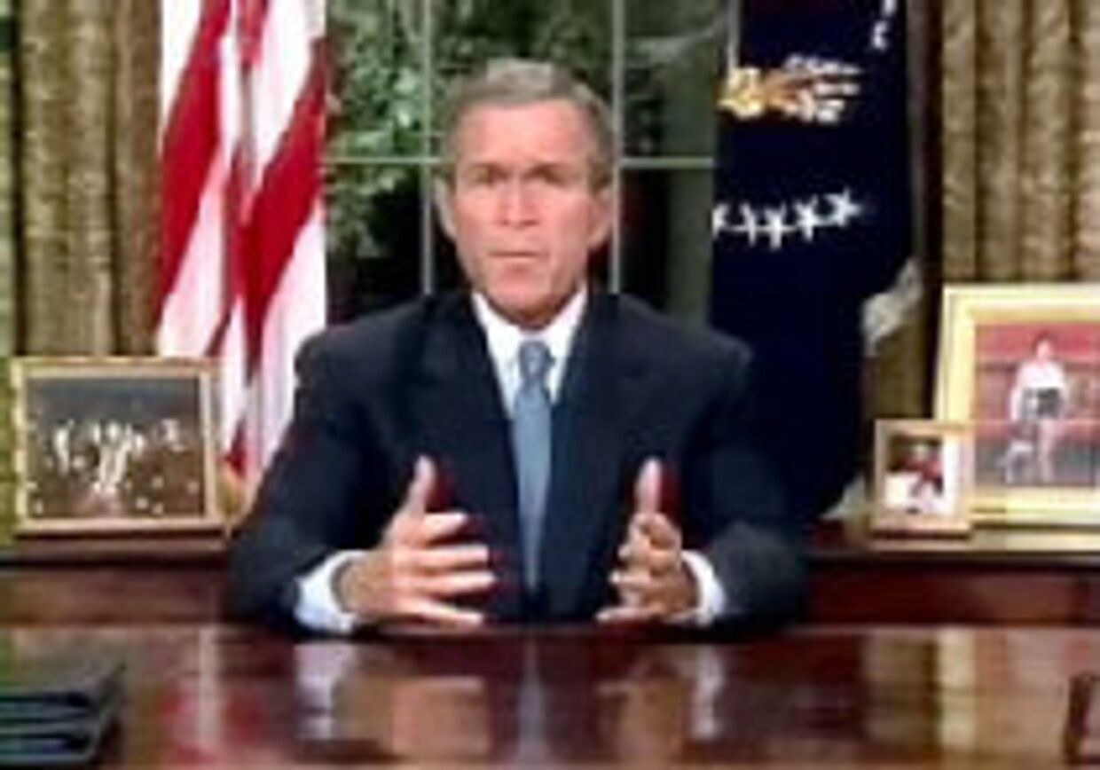 Обращение президента США Джорджа Буша-младшего к нации picture