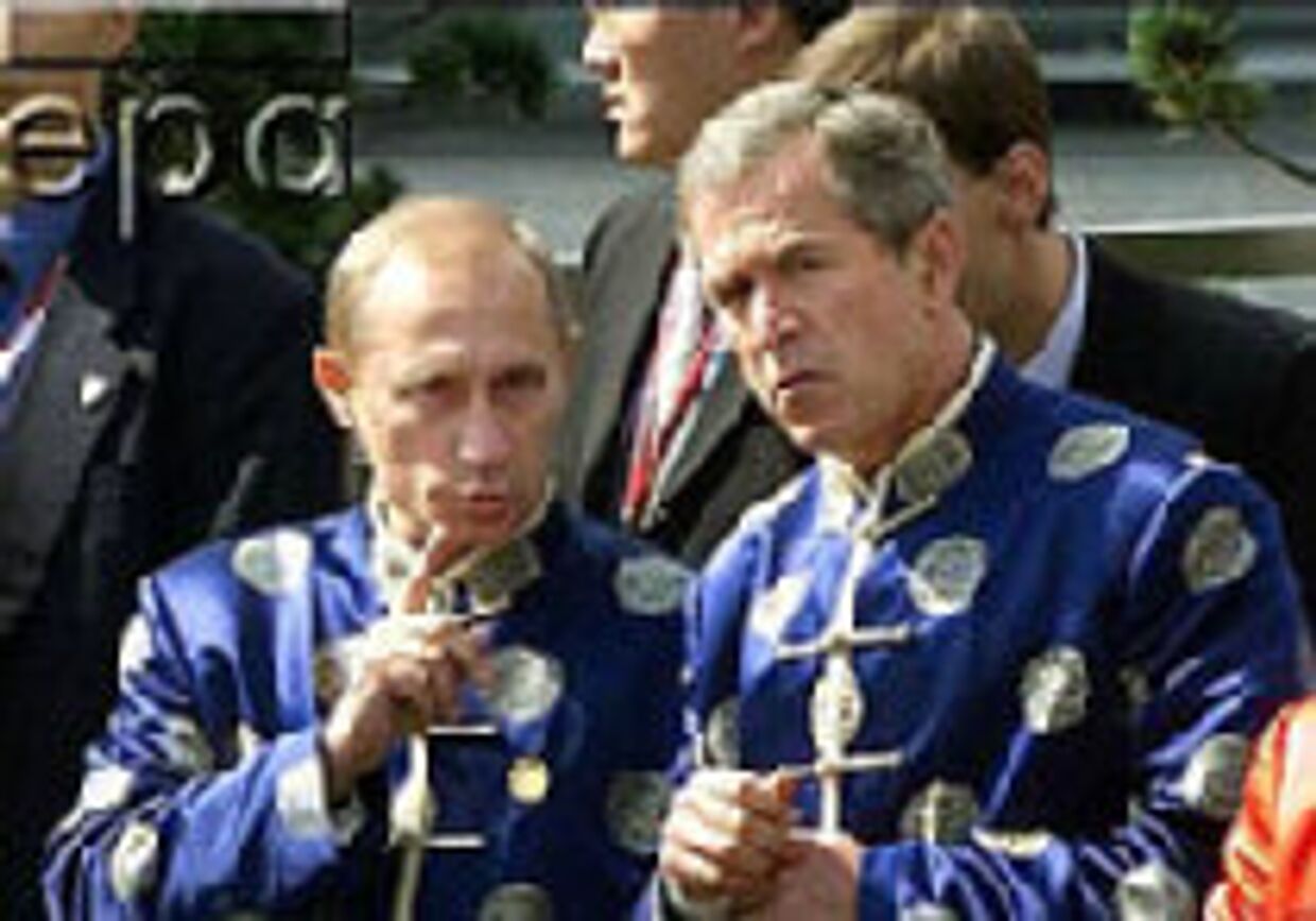 Буш-младший и Путин заявляют, что могут изменить Договор по противоракетной обороне picture