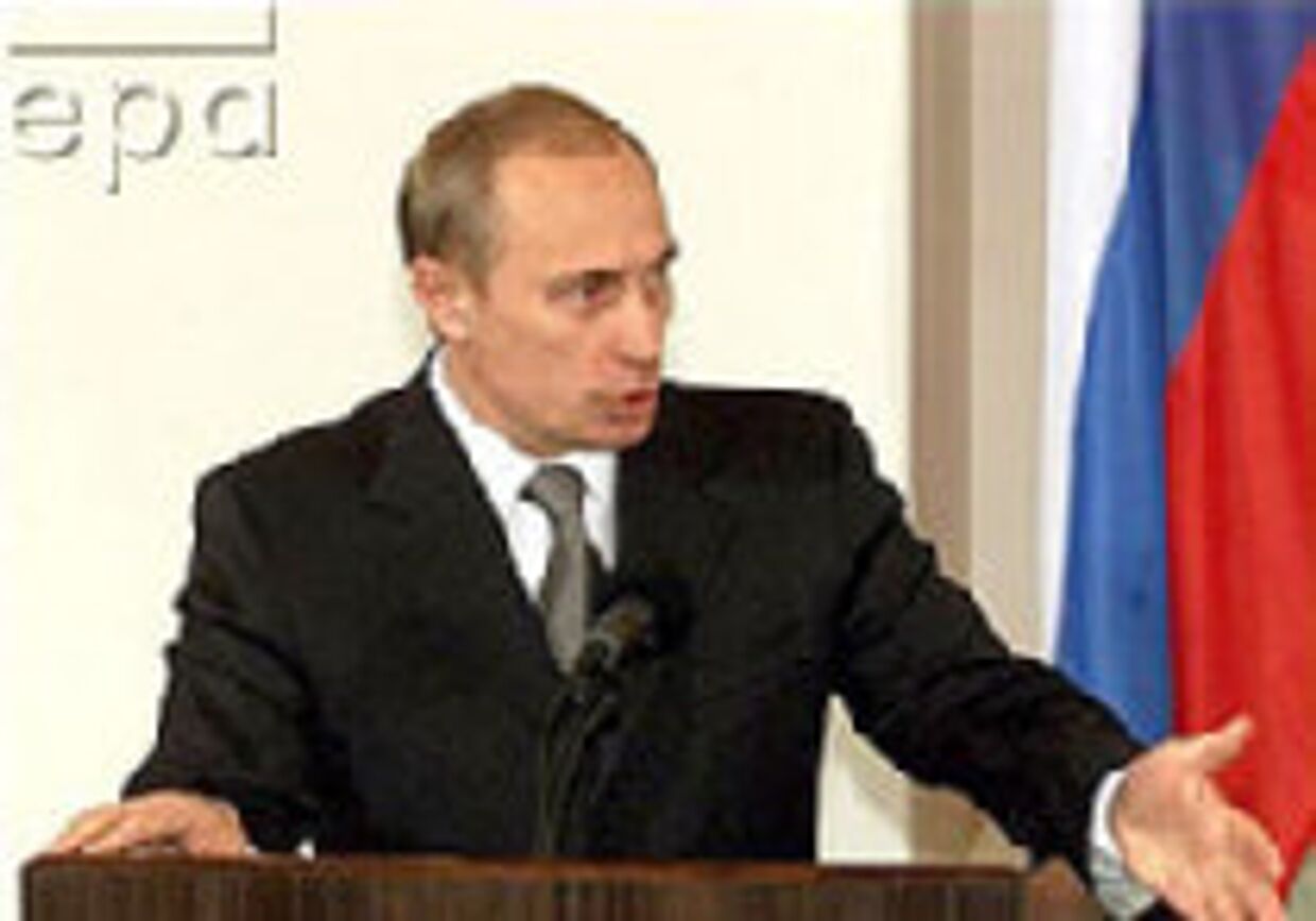 Путин разочаровывает поляков во время своего первого визита в Варшаву picture
