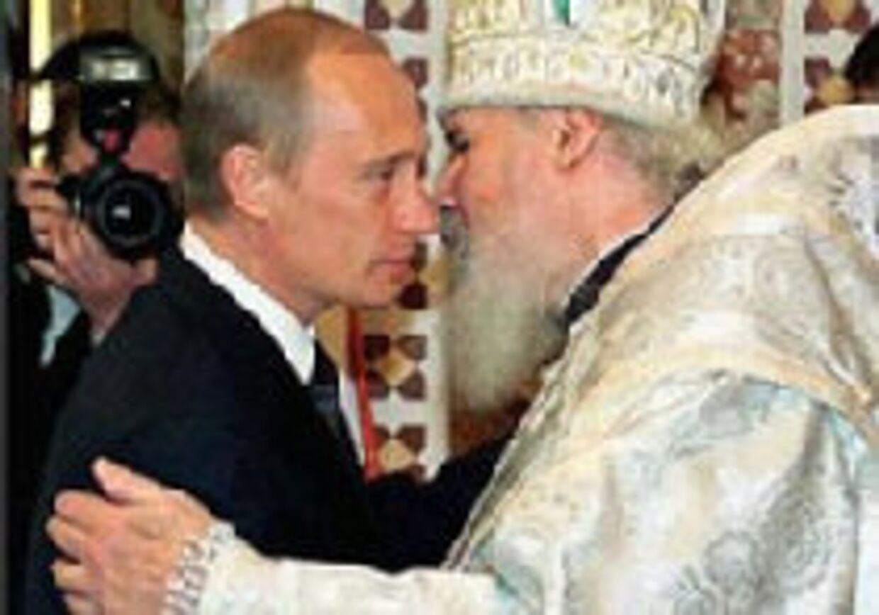 Взгляд со стороны: религиозность Путина picture