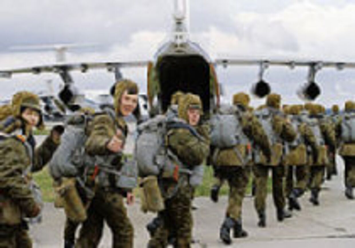 Эксперты рассчитывают, что российские войска прибудут в Ирак осенью picture