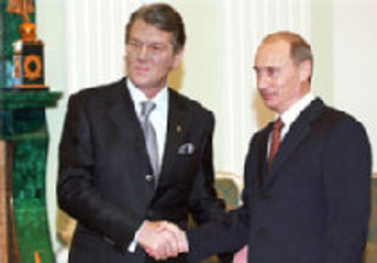 Первые визиты президента Ющенко picture