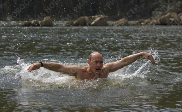 Председатель правительства РФ Владимир Путин на отдыхе в Республике Тыва.