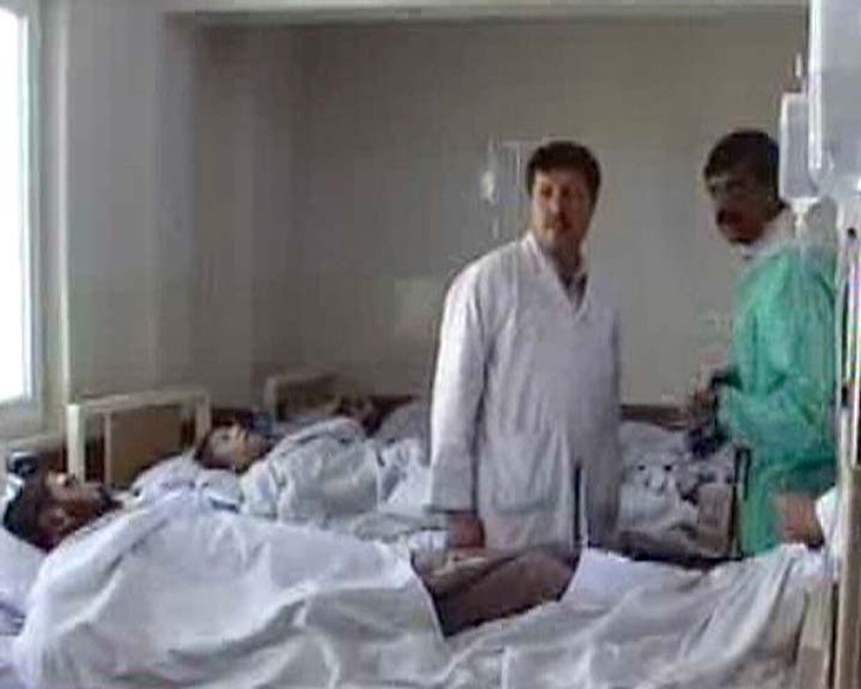 Американцы штурмуют афганскую больницу