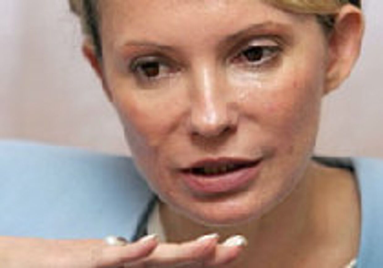 Украину отличает от Грузии то, что Тимошенко не отравилась угарным газом picture