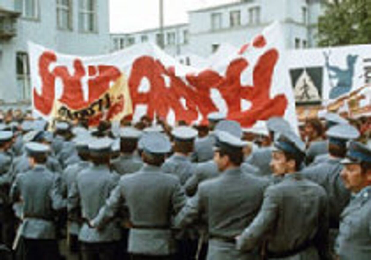 Как Штази боролась с Солидарностью picture