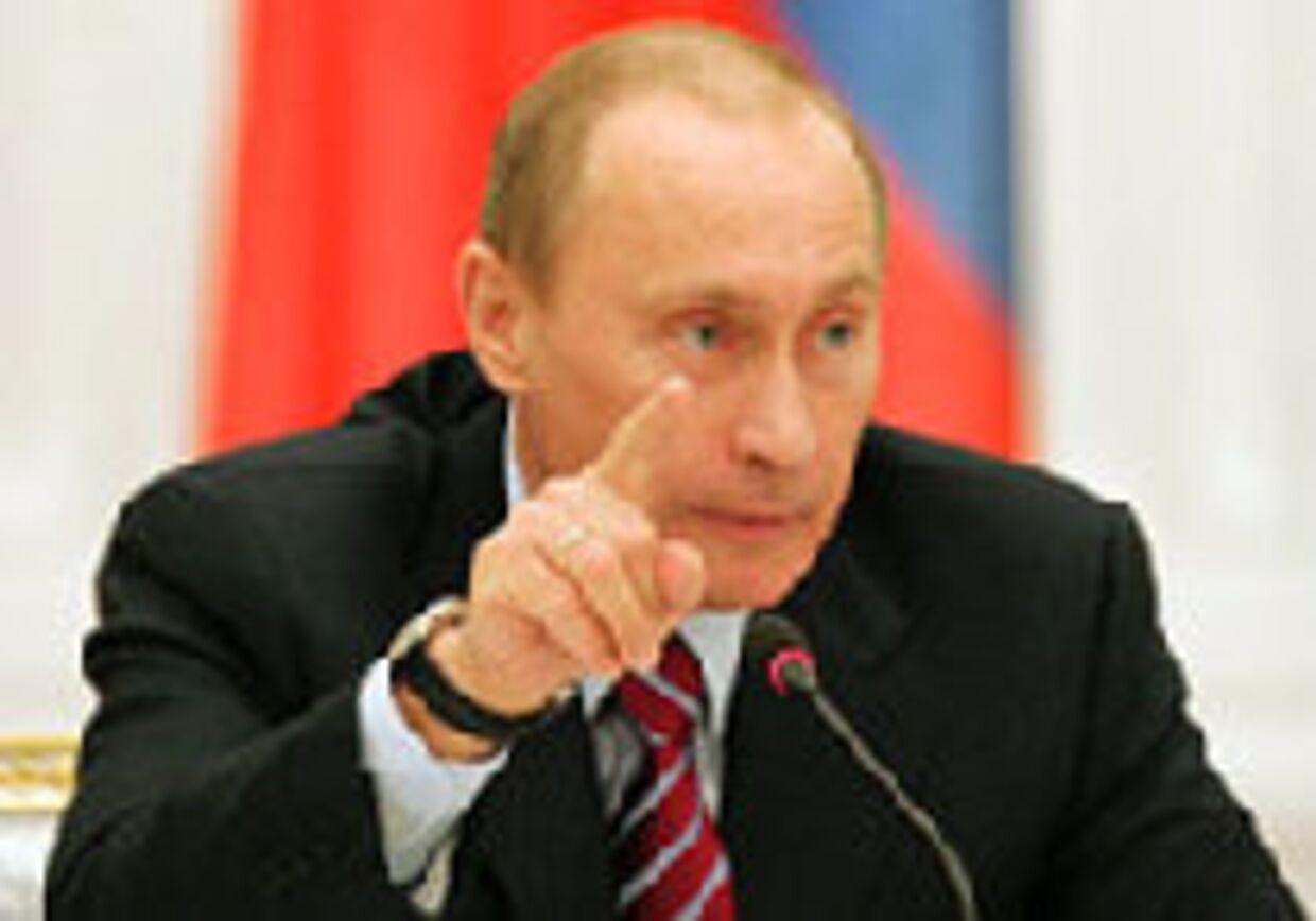 Путин предупреждает Буша: 'Не нападай на меня' picture