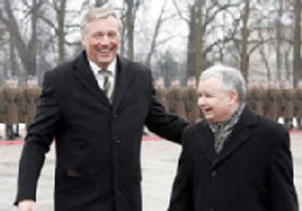 Польша и Чехия сошлись во мнении по вопросу военного сотрудничества с США picture