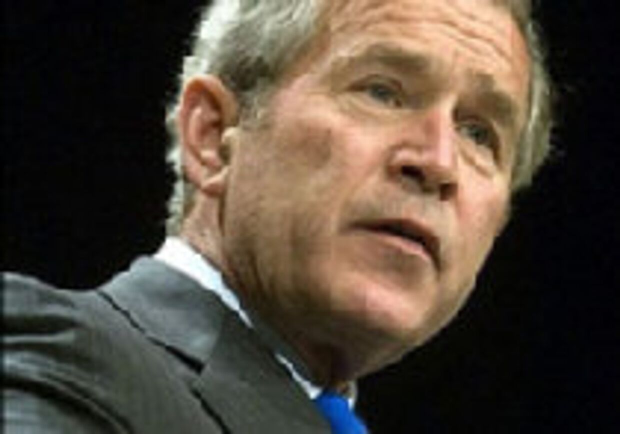 Джордж У. Буш, дьявол и Господь Бог picture