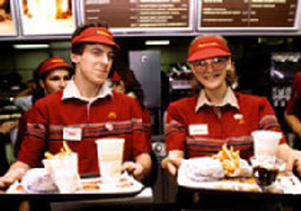 Россия и гамбургеры: 'Макдоналдс' как зеркало банкротства коммунизма picture