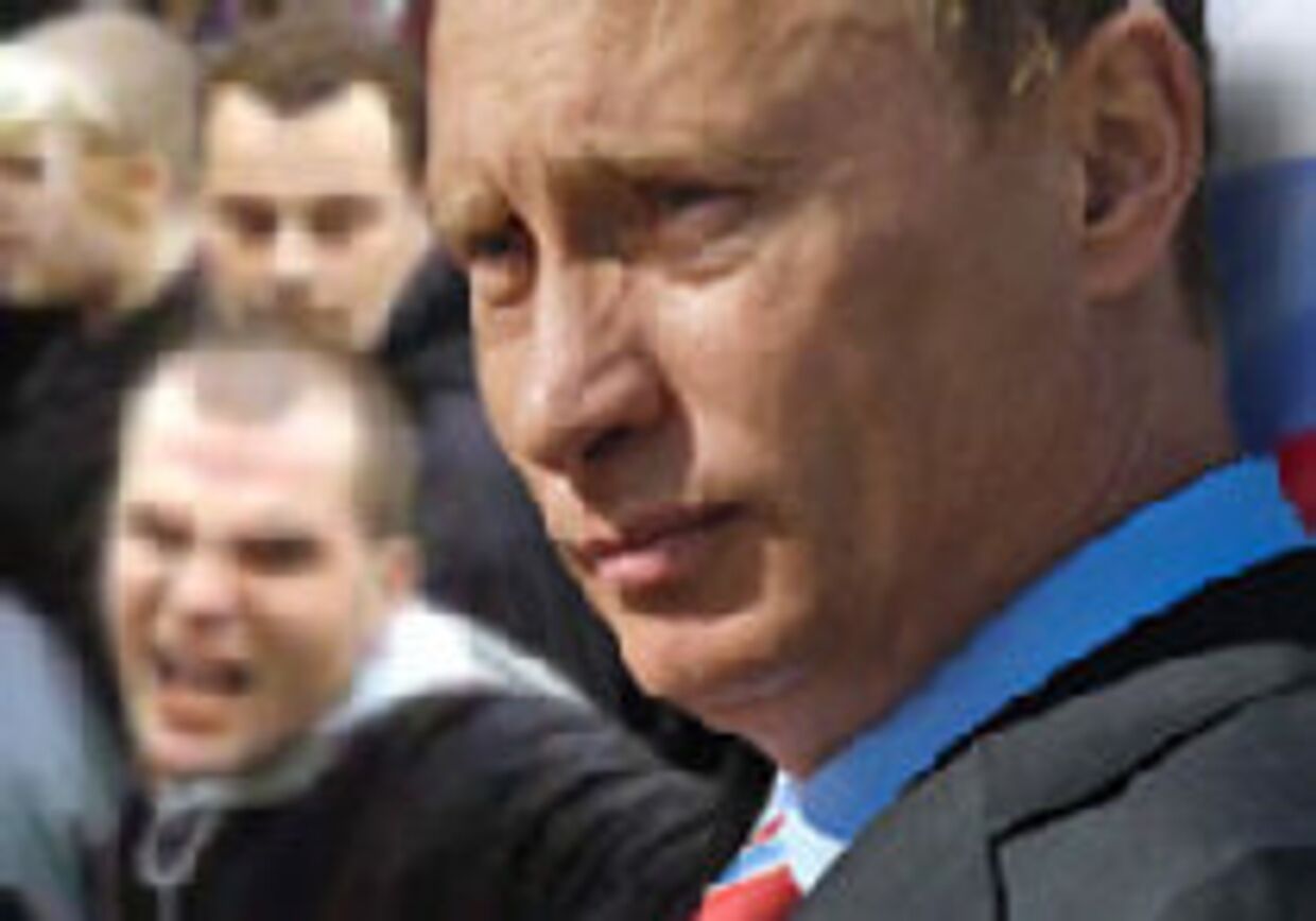 Путин-хулиган: ведет ли он Россию к фашизму? picture