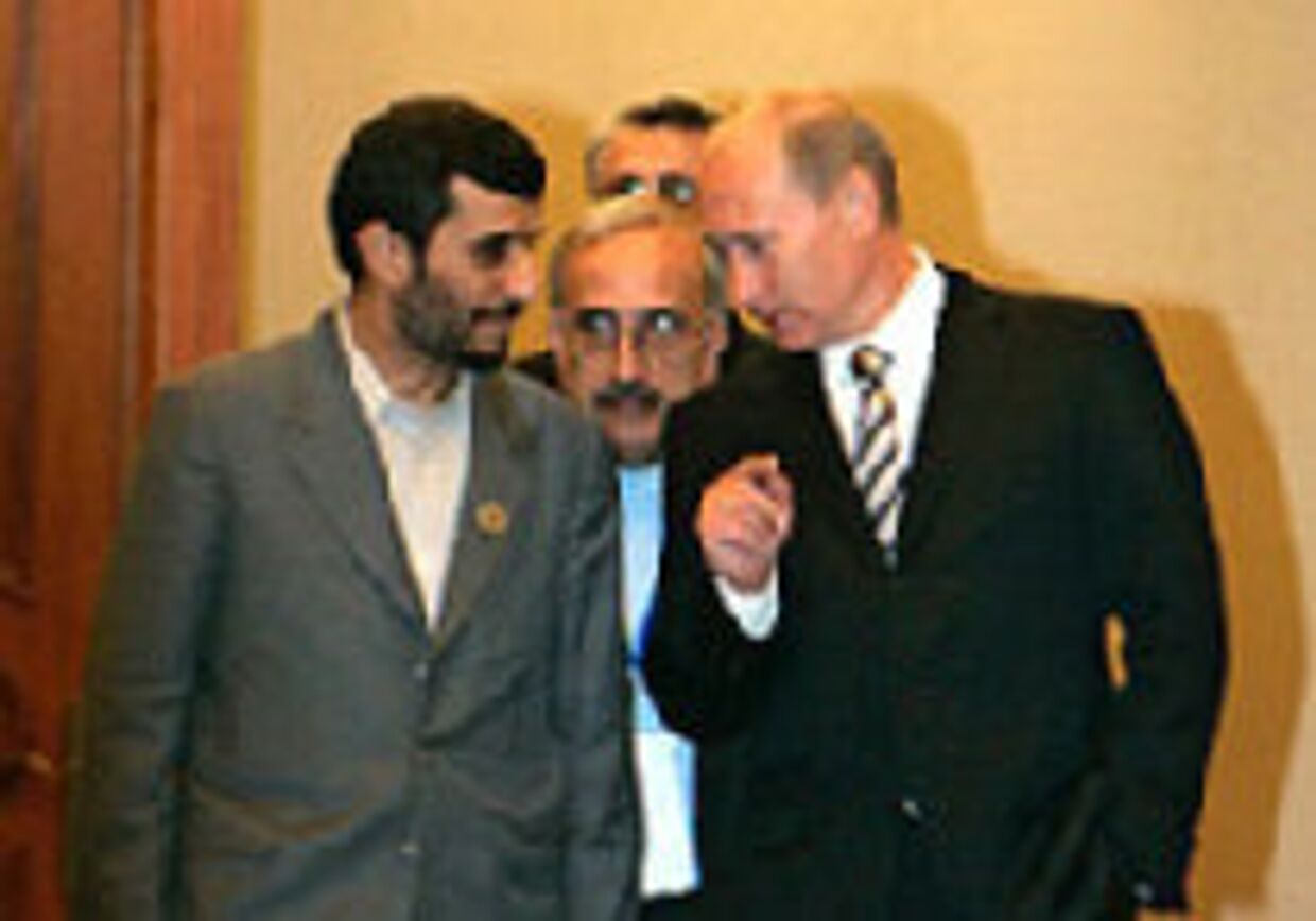 На азиатском саммите по проблемам безопасности русский и иранец критиковали США picture
