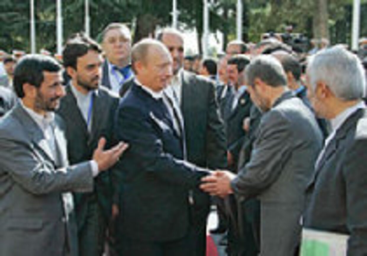 Что стоит за визитом Путина в Тегеран? picture