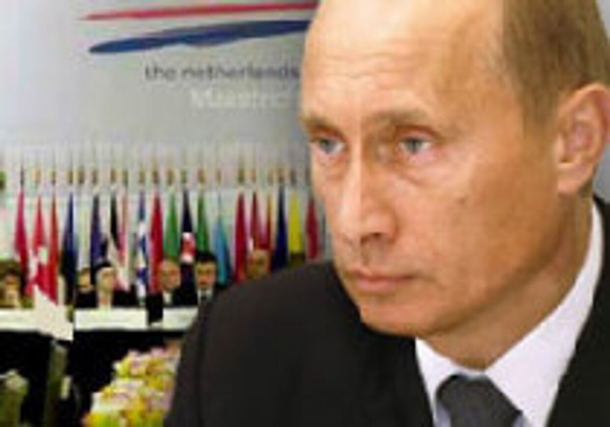Путин: за решением наблюдателей ОБСЕ стоят США picture