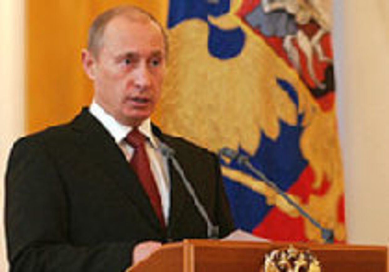 Подлог, угрозы и подкуп - Путин готовится к победе picture