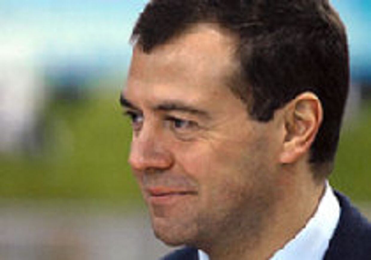 Медведев - благородный герой made in Кремль picture