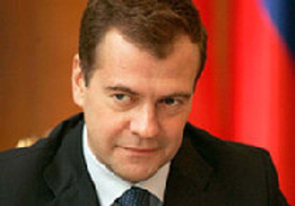 Дмитрий Медведев или надежда на синтез в России picture