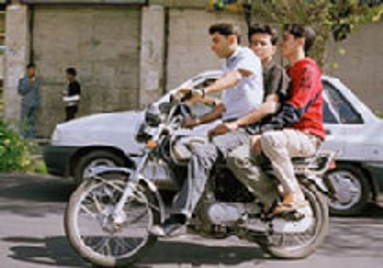 Тегеран - 2008 или беглые впечатления о коротком  пребывании в столице Исламской Республики Иран picture