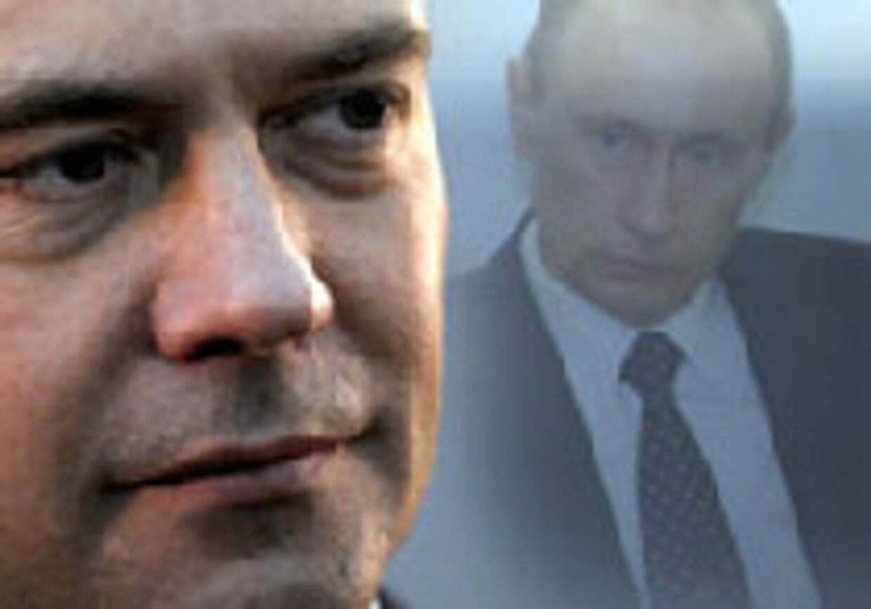 'Мильон терзаний': чей портрет должен висеть - Путина или Медведева? picture