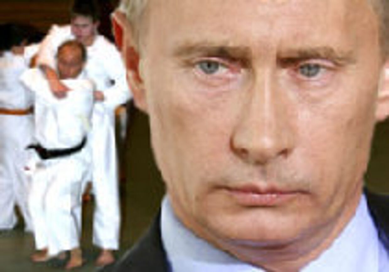 Когда толчок превращается в удар, Владимир Путин ловко этим пользуется picture
