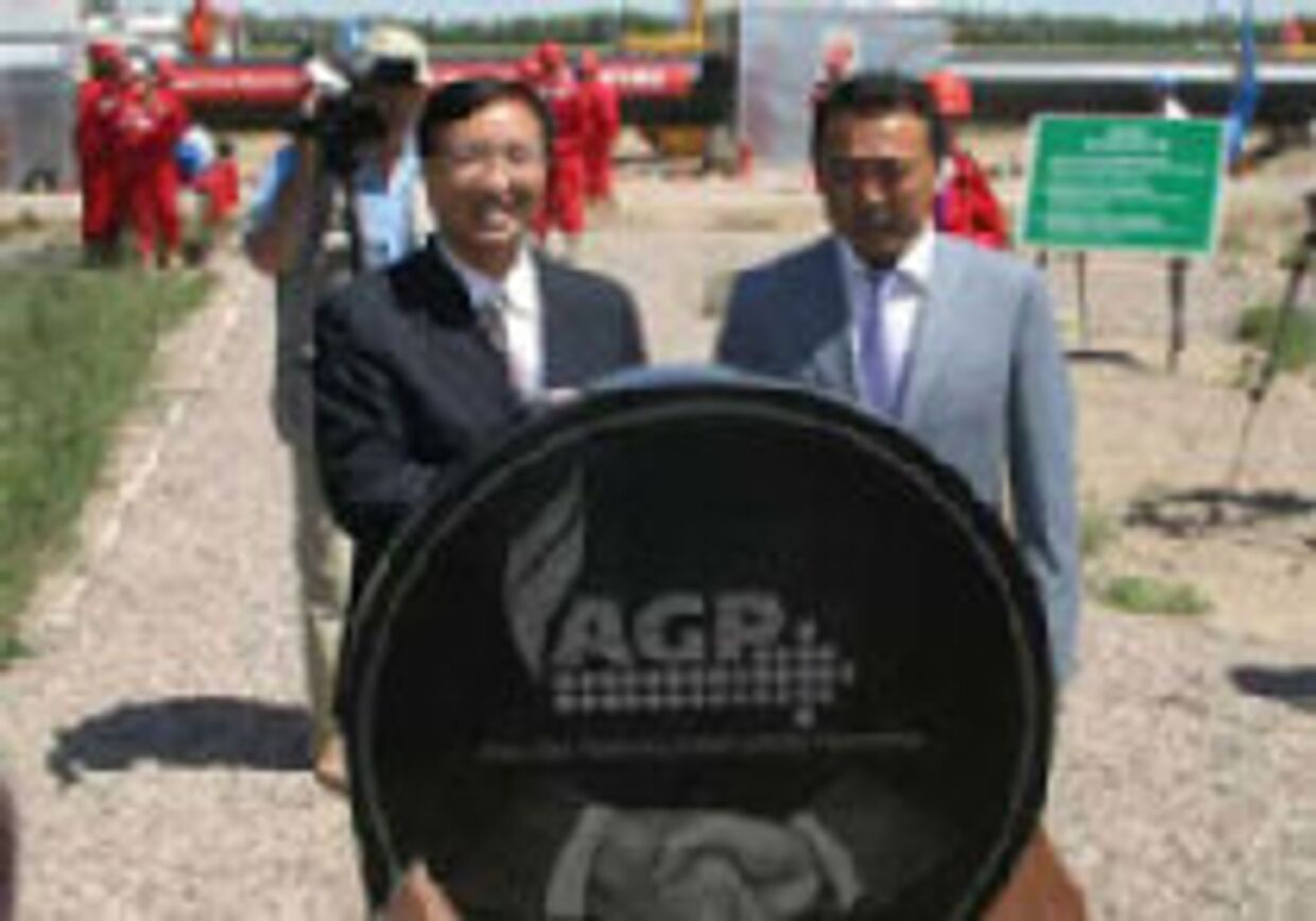 Китай заключил с Туркменией крупный газовый контракт picture