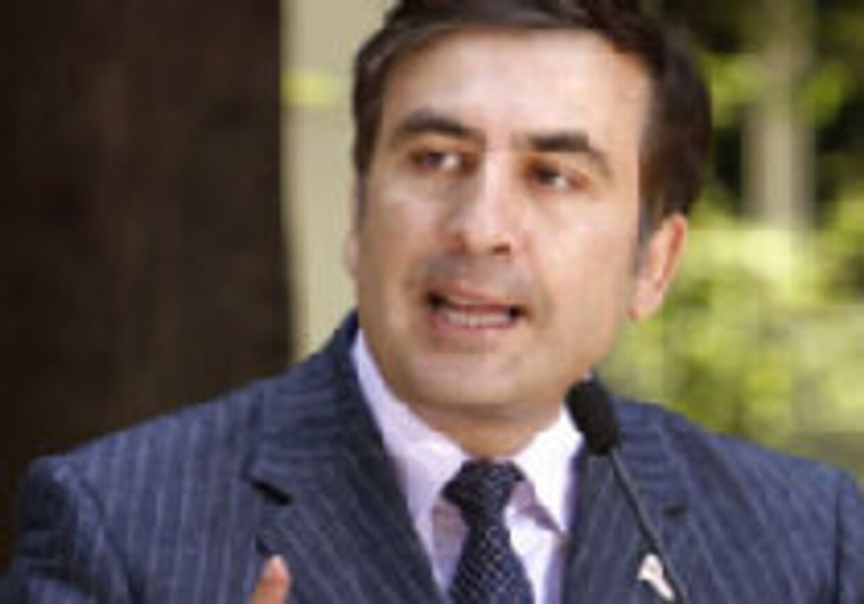 Саакашвили: Россия начала войну, чтобы захватить контроль над трубопроводами picture