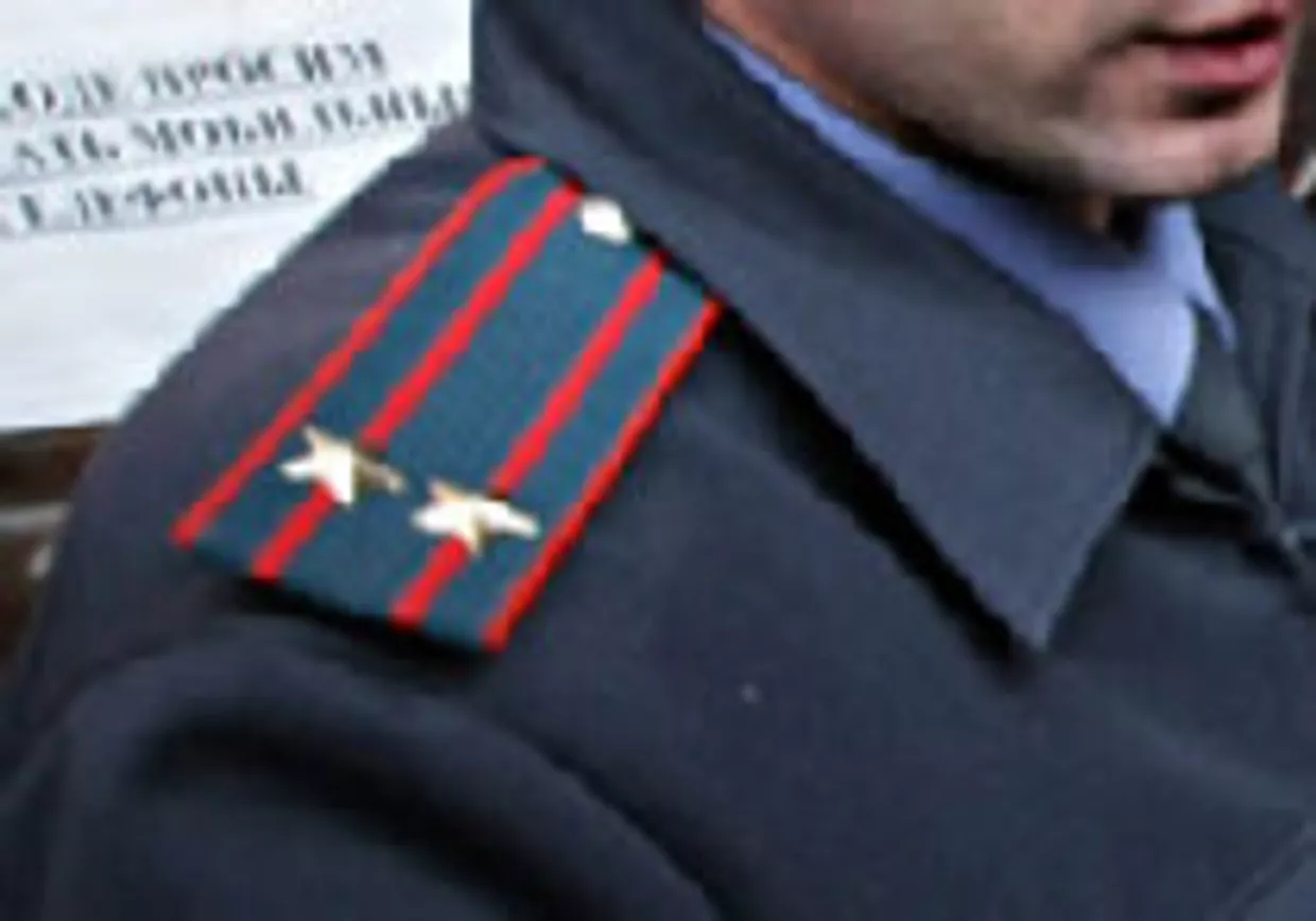 Правозащитники: в России пытки в милиции стали распространенным явлением picture