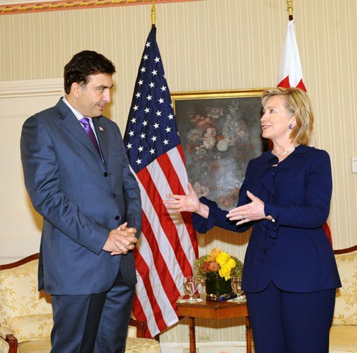 Президент Грузии, Михаил Саакашвили встретился с  госсекретарем Соединенных Штатов Америки Хилари Клинтон