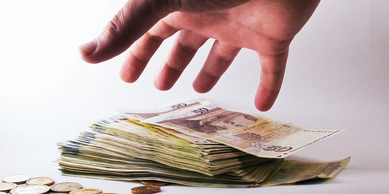Рука деньги