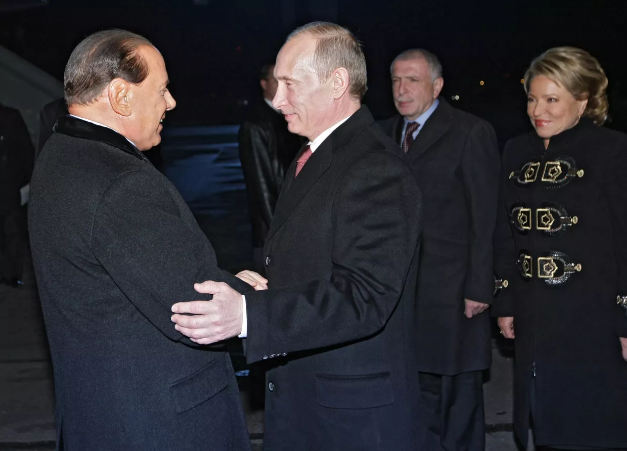 Премьер-министр РФ Владимир Путин встретился с премьер-министром Италии Сильвио Берлускони