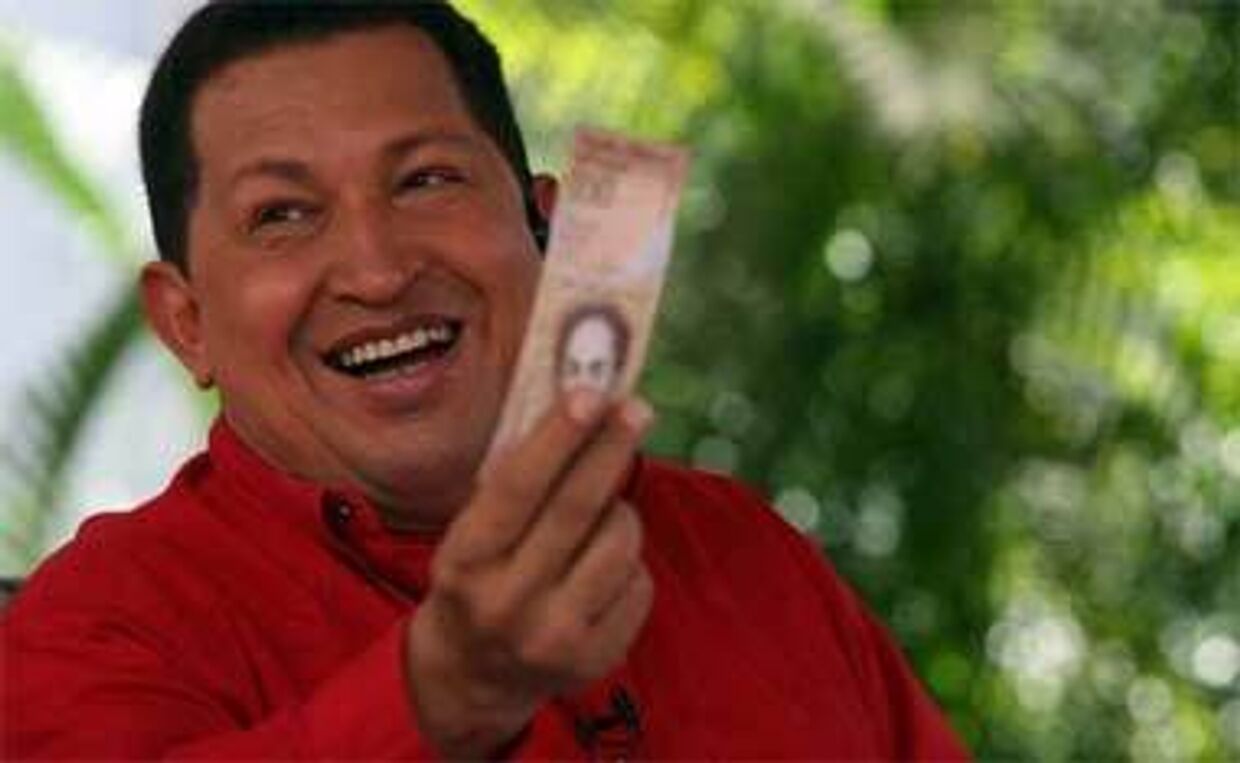 Чавес деньги 