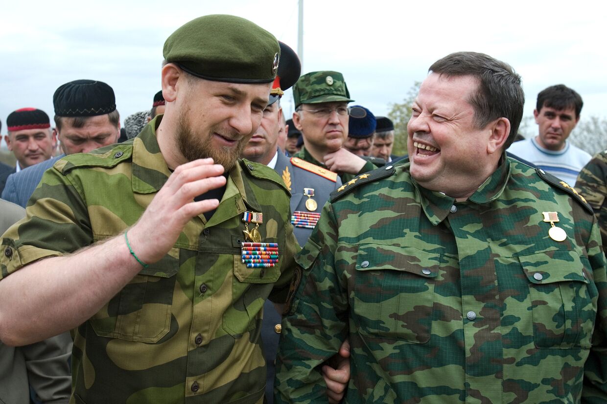 Р. Кадыров, А. Еделев на праздновании Дня Победы