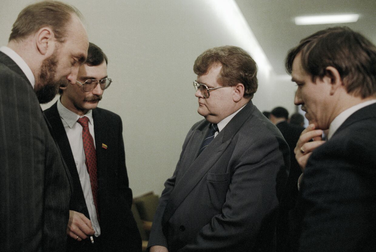 Премьер-министр Эстонии Сависаар а заседании Совета Федерации