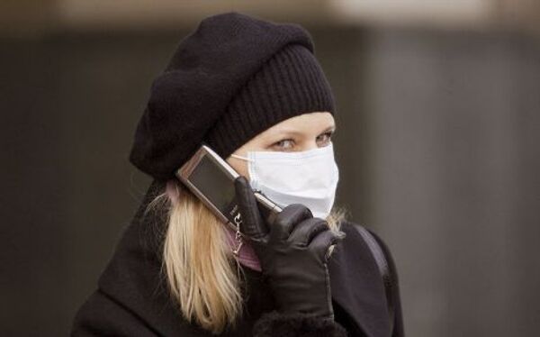 Эпидемия гриппа в Украине: жители западных регионов маскируются