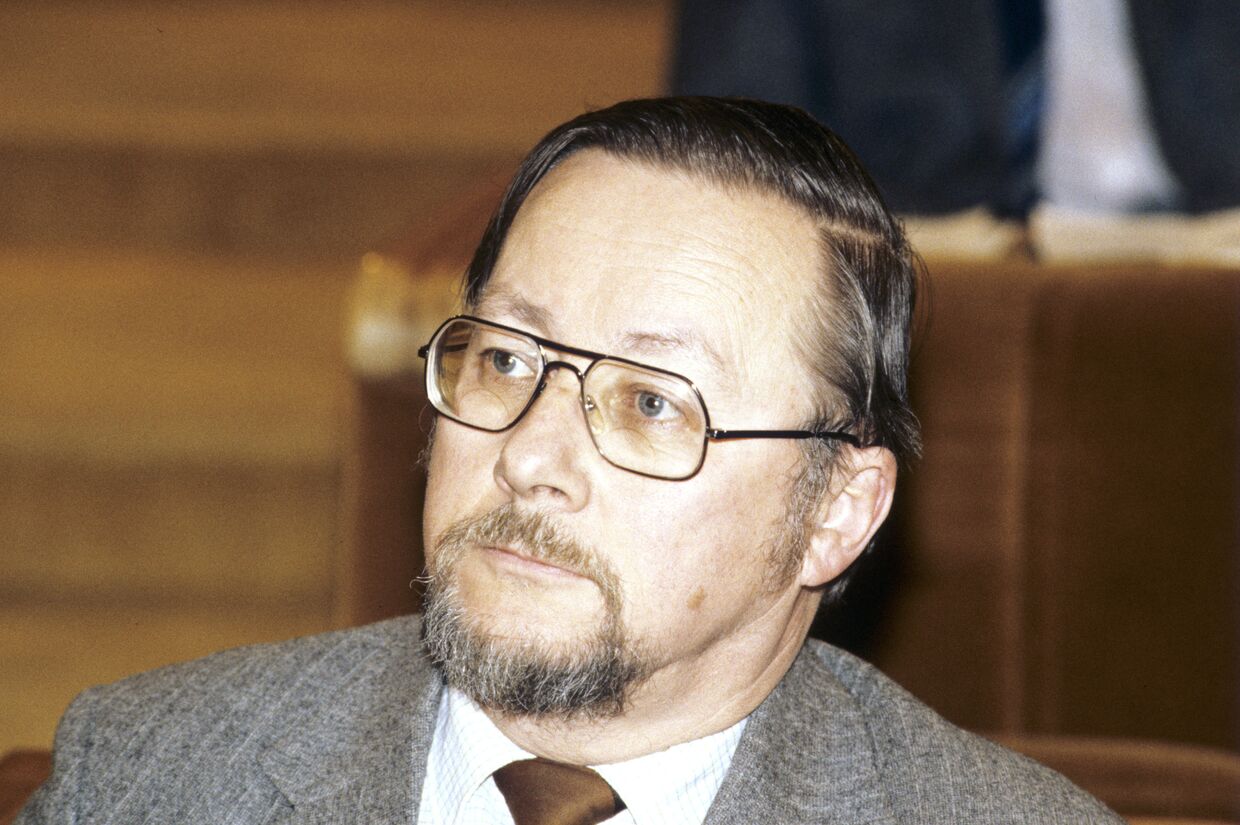 Витаутас Ландсбергис - Председатель Верховного Совета Литвы